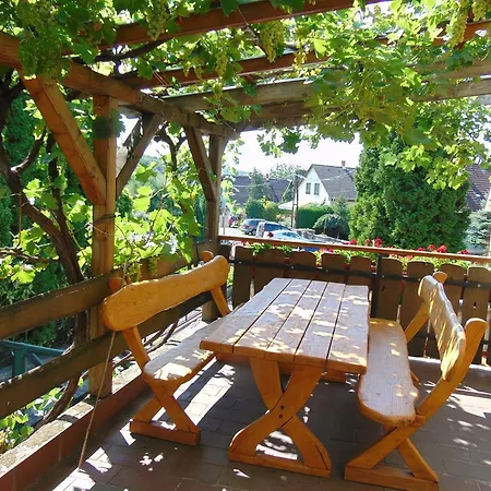 Andras Vendeghaz Tihany