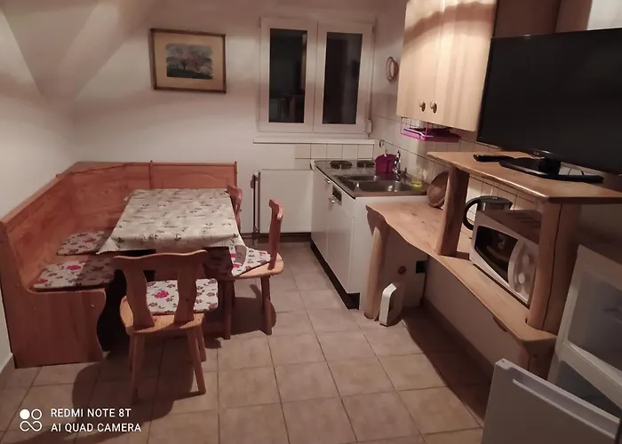 Andras Vendeghaz 3* Tihany